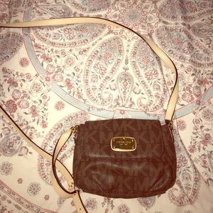Small Michael Kors Crossbody Purse